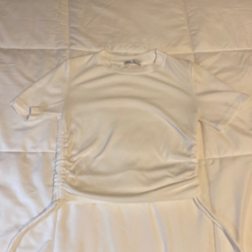 Zara white rutched short sleeve top 🤍
